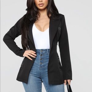 NWT Fashion Nova black blazer jacket